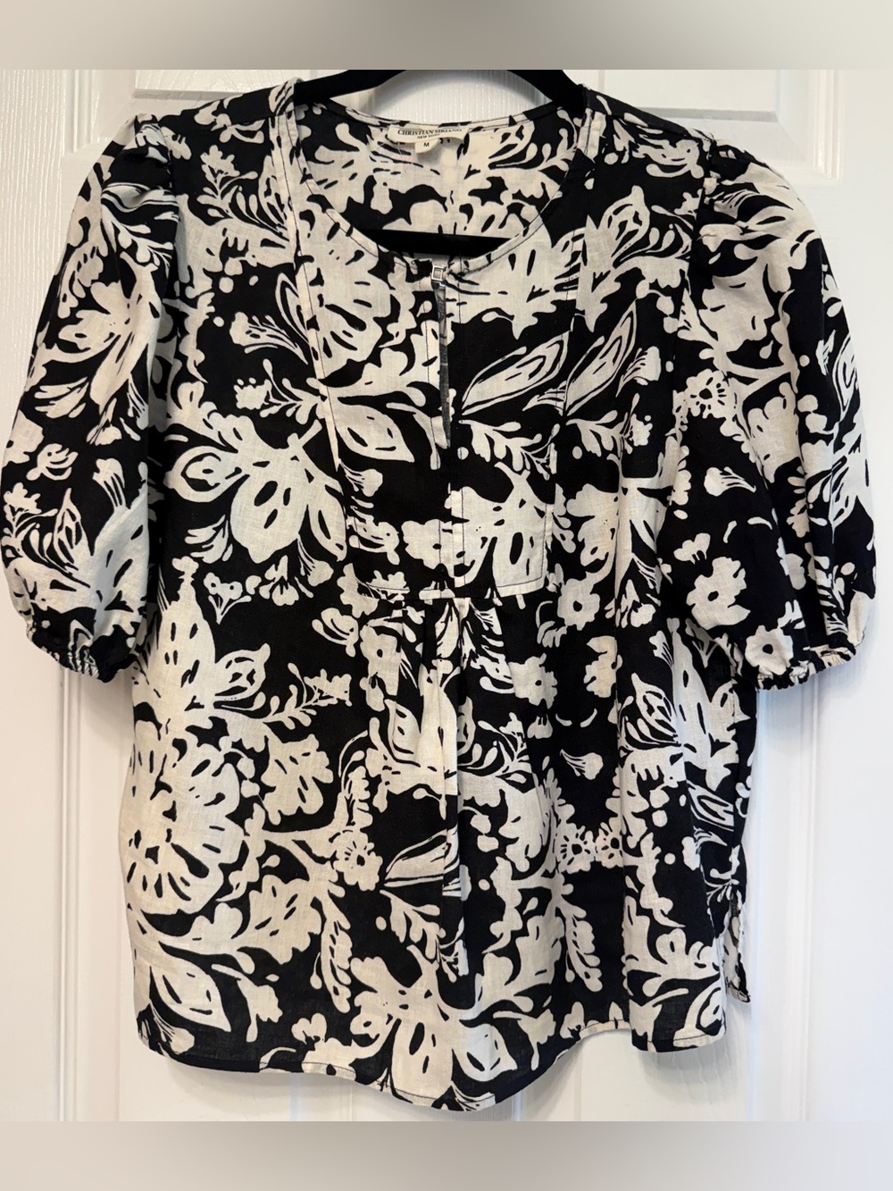 Womens Black & White Floral Puff-Sleeve Top